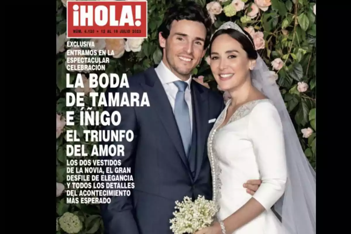 Portada de la revista ¡HOLA! con una pareja vestida de novios, destacando la boda de Tamara e Íñigo y el triunfo del amor, con detalles sobre los vestidos de la novia y el evento.