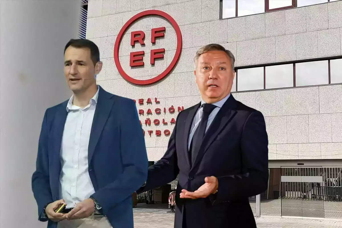 Dos hombres con traje posan frente al edificio de la Real Federación Española de Fútbol