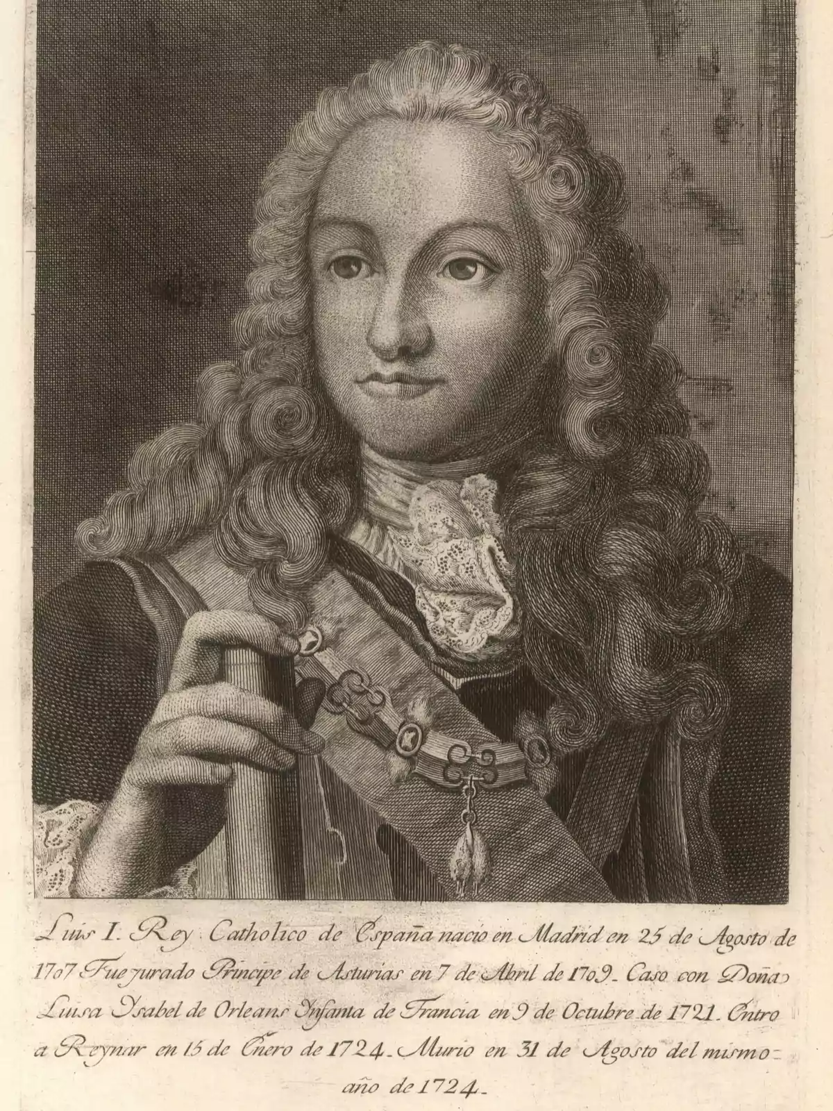 Retrato antiguo en blanco y negro de un hombre joven con peluca rizada y vestimenta elegante del siglo XVIII sosteniendo un cetro y llevando una banda con medalla Retrato antiguo en blanco y negro de un hombre joven con peluca rizada y vestimenta elegante del siglo XVIII sosteniendo un cetro y llevando una banda con medalla