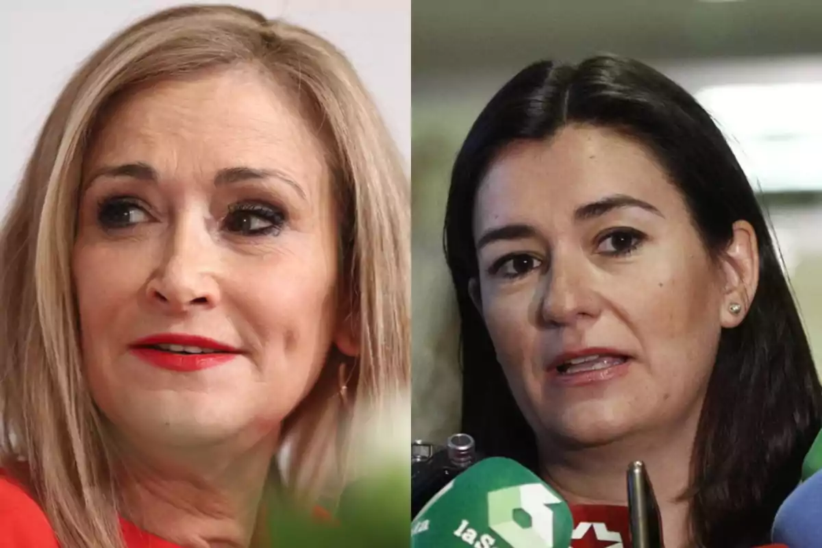 Dos mujeres de cabello claro y oscuro aparecen en primer plano, una mirando hacia la izquierda y la otra hablando frente a varios micrófonos. Dos mujeres de cabello claro y oscuro aparecen en primer plano, una mirando hacia la izquierda y la otra hablando frente a varios micrófonos.