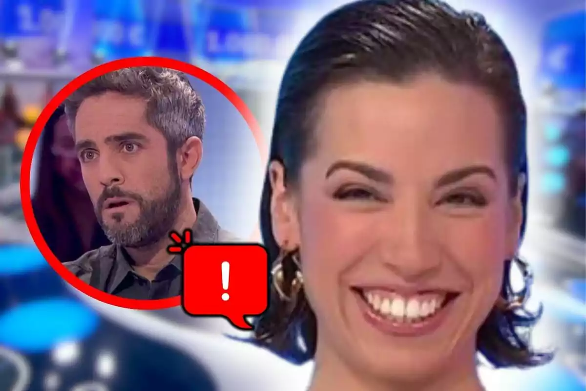 Rosa Rodríguez sonriente en primer plano con Roberto Leal sorprendido en un círculo rojo al fondo y un ícono de exclamación.