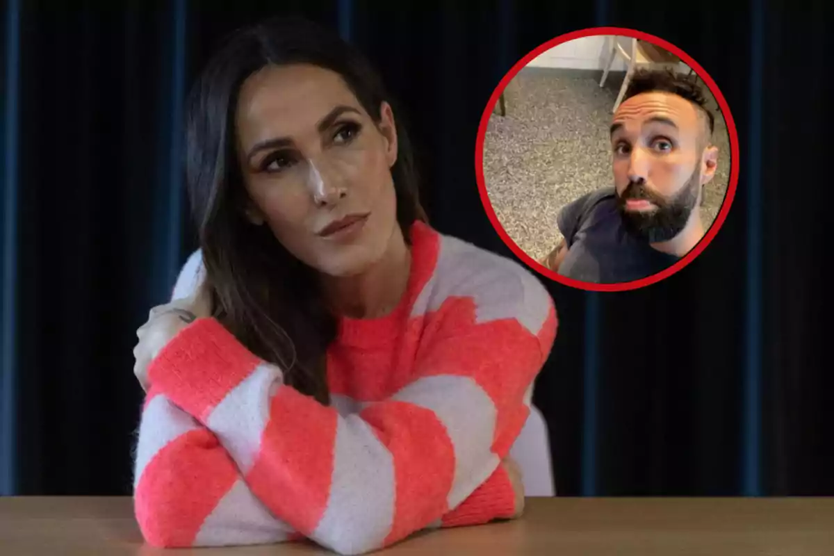 Mujer con suéter de rayas rojas y blancas sentada con expresión pensativa y un recuadro circular con la imagen de un hombre con barba y camiseta oscura en la esquina superior derecha