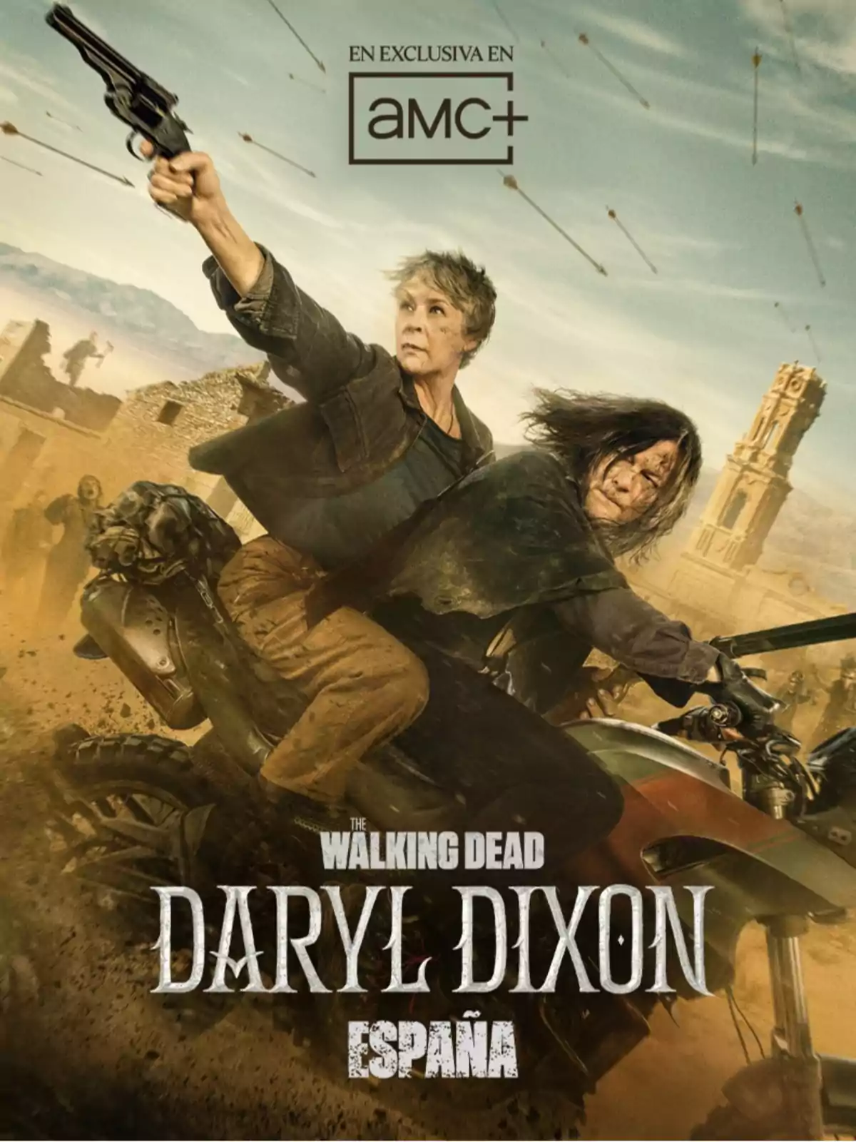 Dos personajes en una motocicleta avanzan a toda velocidad mientras uno de ellos dispara un arma y flechas vuelan por el aire en un entorno de ruinas con el logo de AMC Plus y el título The Walking Dead Daryl Dixon España Dos personajes en una motocicleta avanzan a toda velocidad mientras uno de ellos dispara un arma y flechas vuelan por el aire en un entorno de ruinas con el logo de AMC Plus y el título The Walking Dead Daryl Dixon España