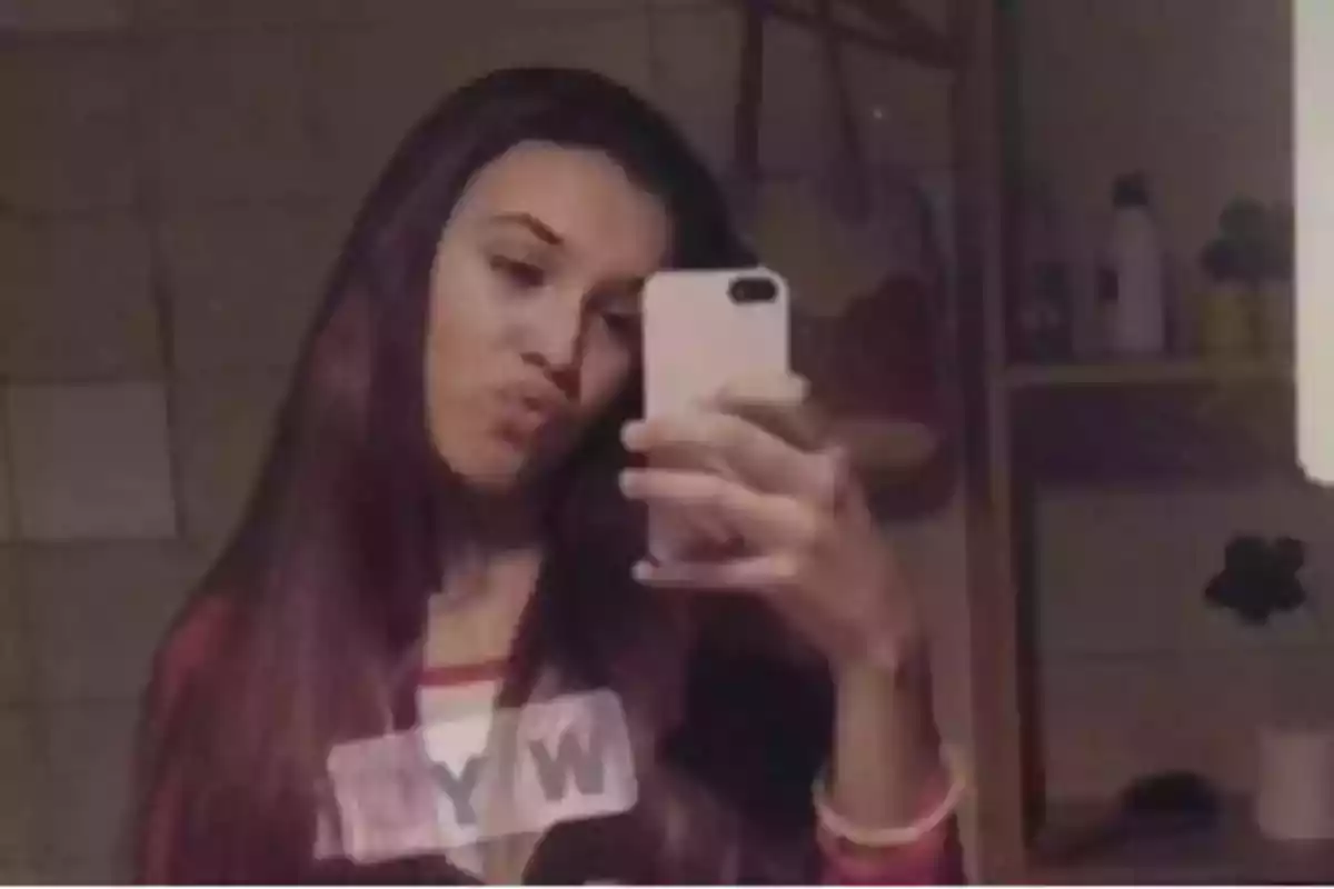 Las incógnitas del caso Caroline del Valle tras 10 años desaparecida: Habla su madre