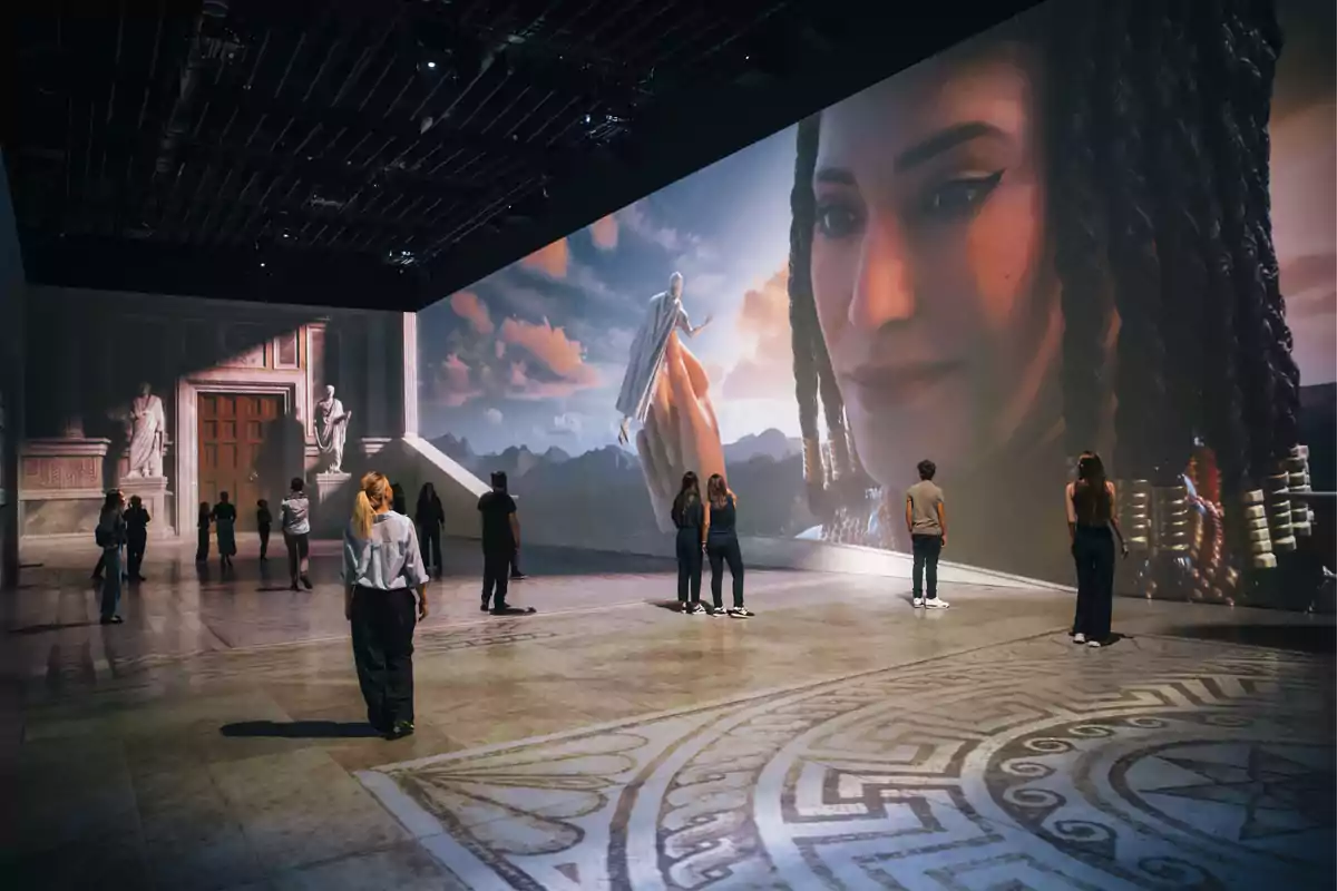 La exposición 'Cleopatra', un viaje por Egipto con realidad virtual y el metaverso