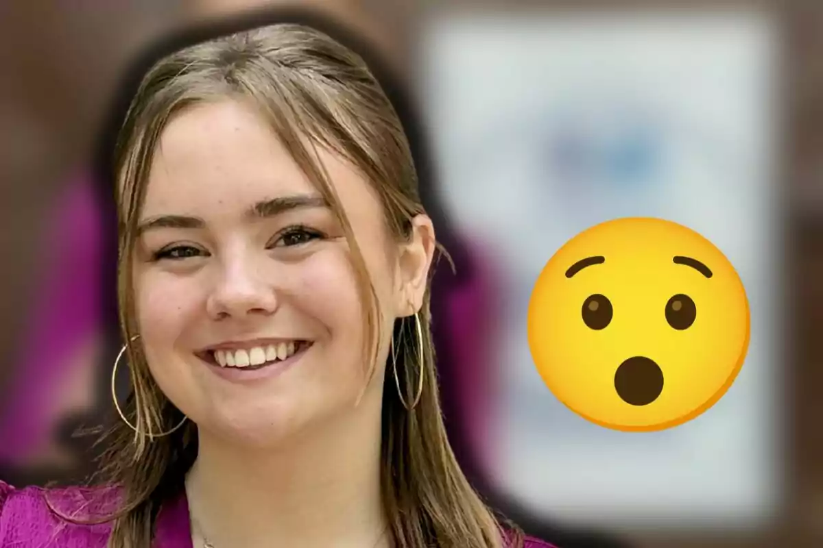 Ariane de Holanda sonriente con aretes grandes y un emoji de sorpresa a su lado