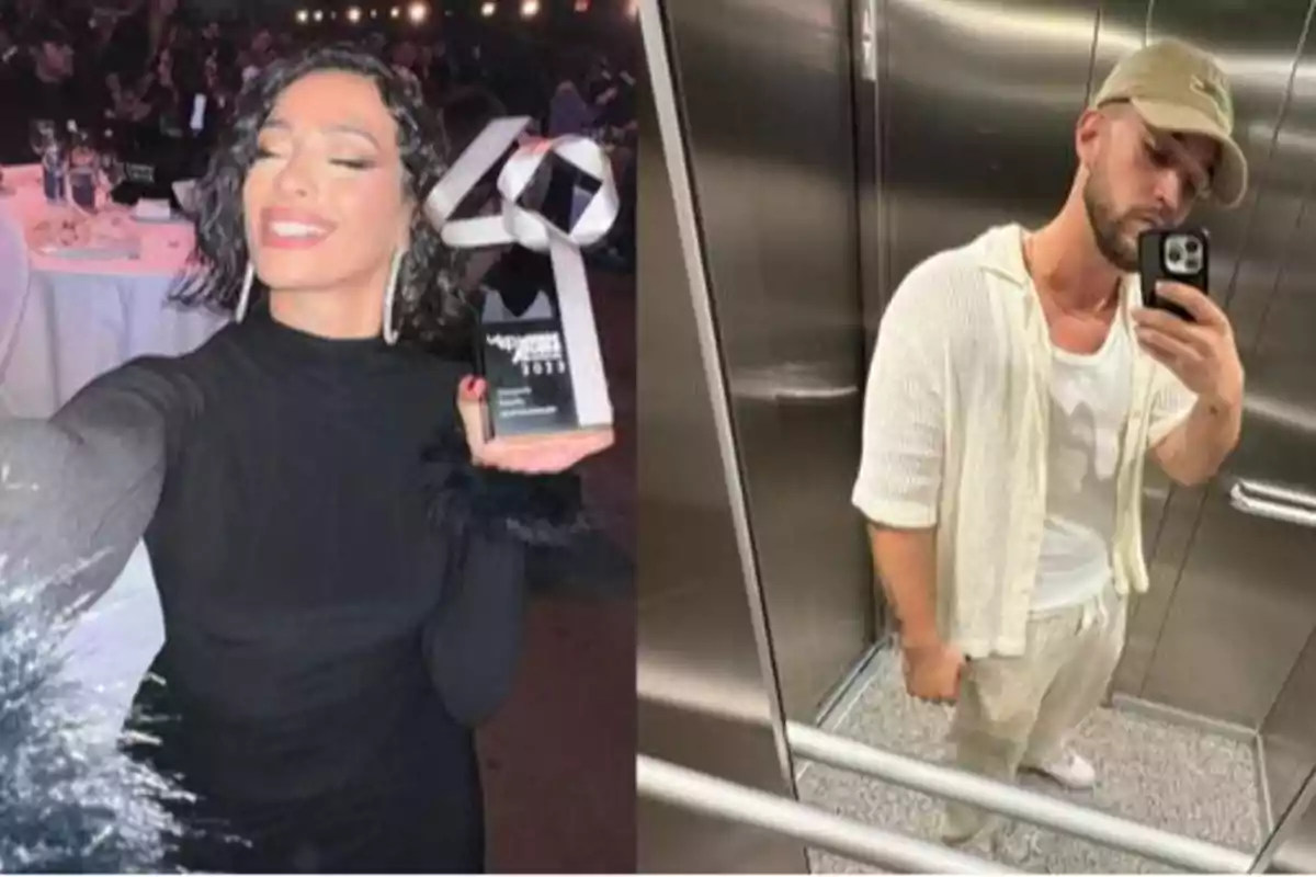 Una persona con un vestido negro sostiene un trofeo mientras sonríe y otra persona se toma una selfie en un ascensor.