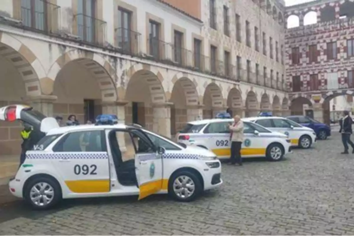 Coches de la policía de Badajoz