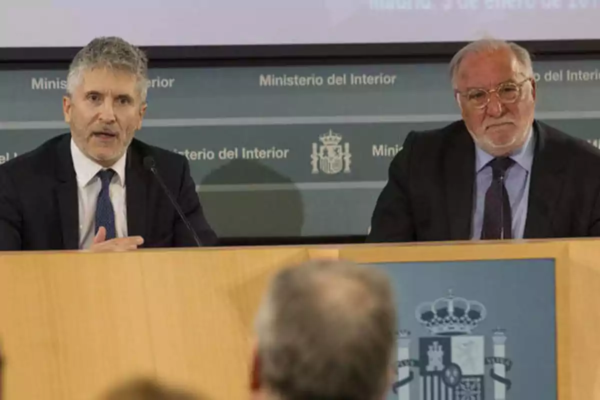 Grande Marlaska y Pere Navarro en comparecencia del Ministerio del Interior