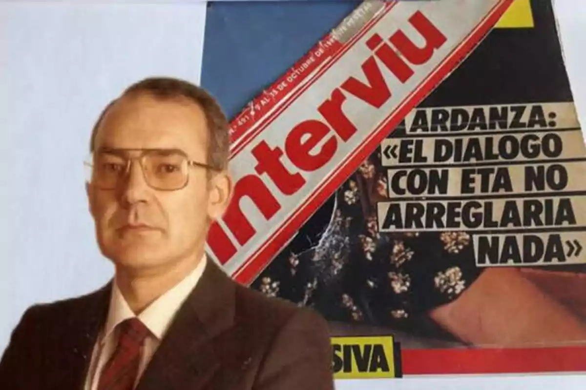 Hombre con gafas y traje frente a una portada de la revista Interviú con el titular "Ardanza: El diálogo con ETA no arreglaría nada".