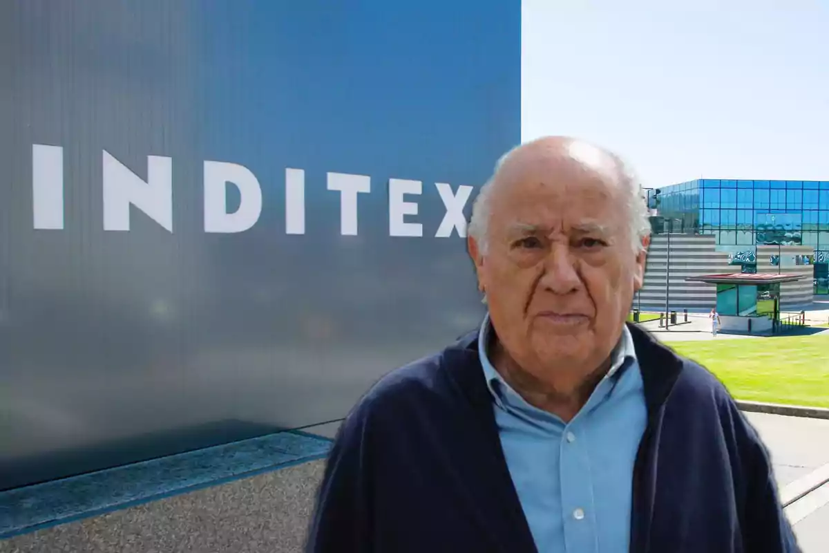 Un hombre mayor frente a un edificio con el logo de Inditex.