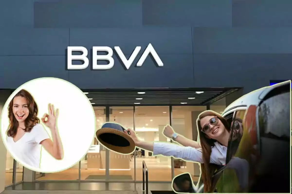 Dos mujeres felices frente a una sucursal de BBVA.