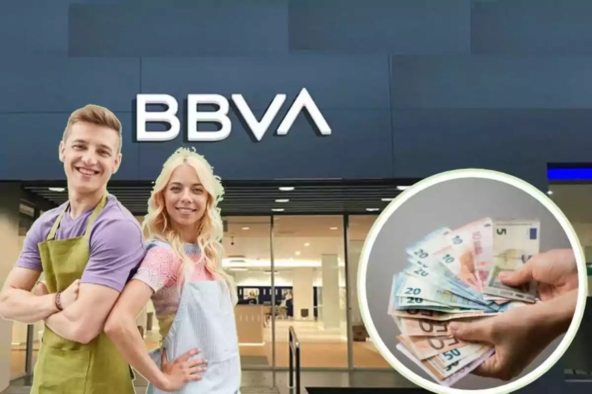 Dos personas con delantales posan frente a una sucursal de BBVA, con una imagen insertada de una mano sosteniendo billetes de euro.