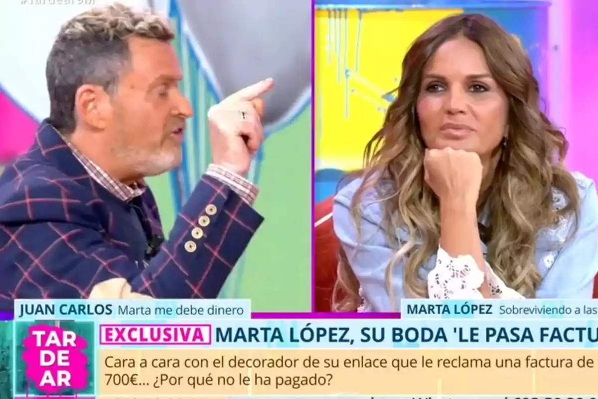 En un programa de televisión, dos personas están discutiendo sobre un tema relacionado con una deuda de una boda. En un programa de televisión, dos personas están discutiendo sobre un tema relacionado con una deuda de una boda.