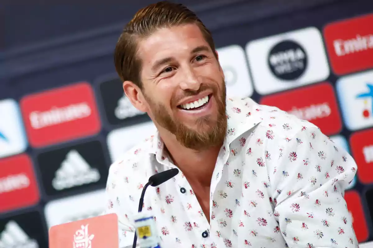 El exdefensa y capitán del Real Madrid, Sergio Ramos, comparece ante los medios de comunicación en la sala de prensa de la Ciudad Real Madrid.