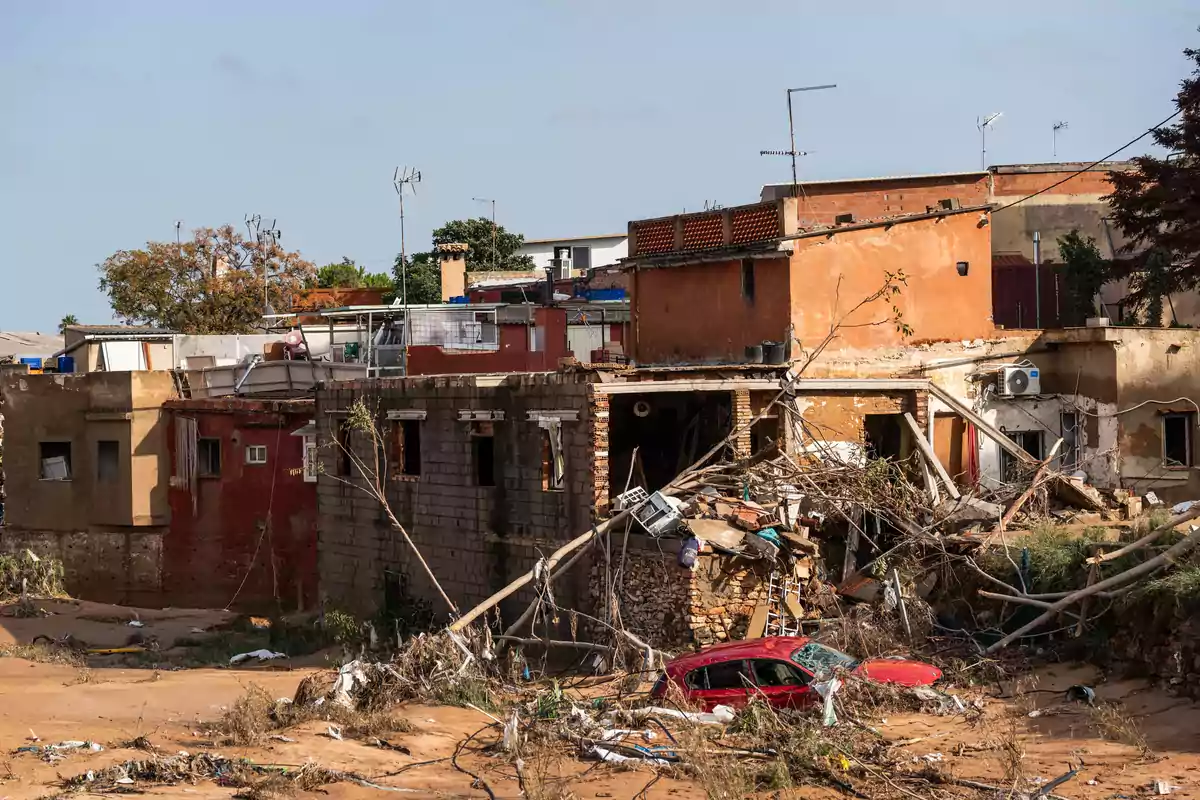 Estragos ocasionados por la DANA, a 4 de noviembre de 2024, en Torrent, Valencia, Comunidad Valenciana (España)