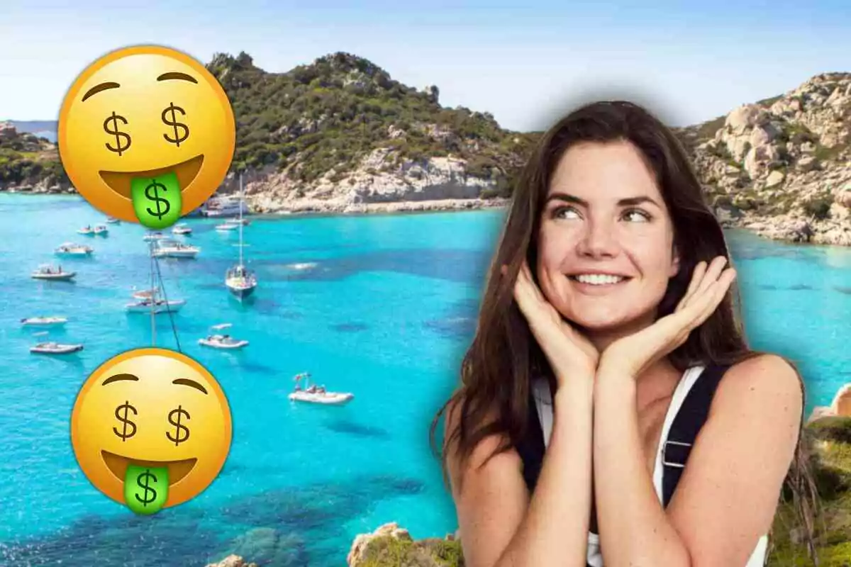 Una mujer sonriente con las manos en las mejillas frente a un paisaje de mar azul con barcos y emojis de cara con signos de dólar.