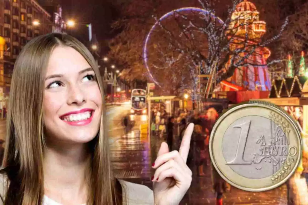 Una mujer sonriente señala hacia un fondo urbano iluminado por la noche con una moneda de un euro en primer plano.