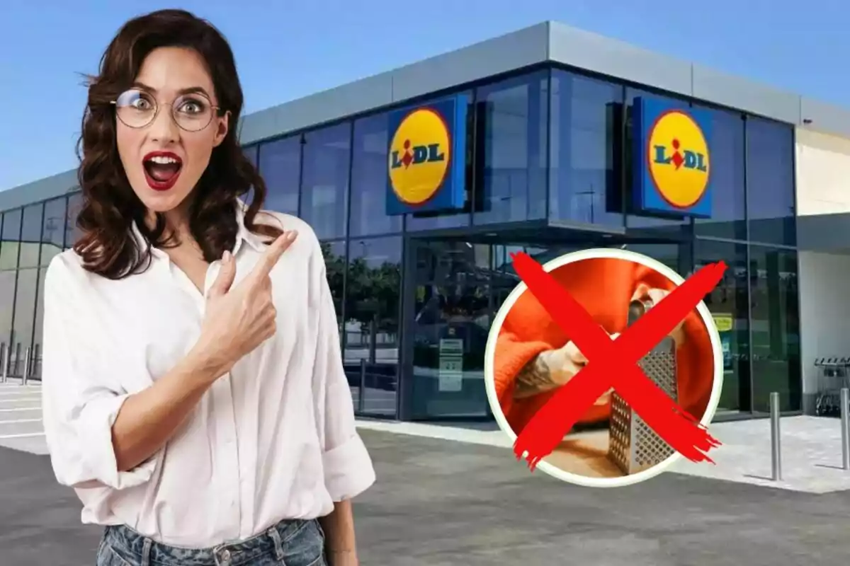 Una mujer con expresión sorprendida y señalando hacia un supermercado Lidl, con un círculo que contiene una imagen de un rallador de queso tachado en rojo.