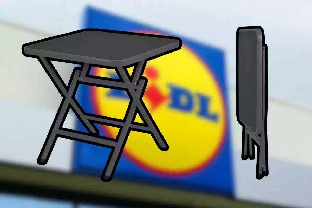 Ilustración de una mesa plegable negra en dos posiciones frente a un fondo borroso con un logotipo de supermercado. Ilustración de una mesa plegable negra en dos posiciones frente a un fondo borroso con un logotipo de supermercado.