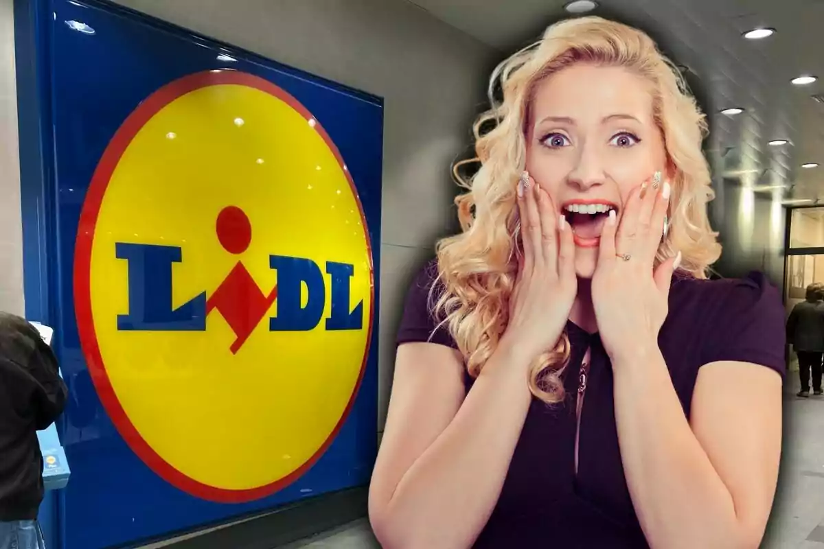 Mujer rubia con expresión de sorpresa frente a un letrero grande de la tienda Lidl