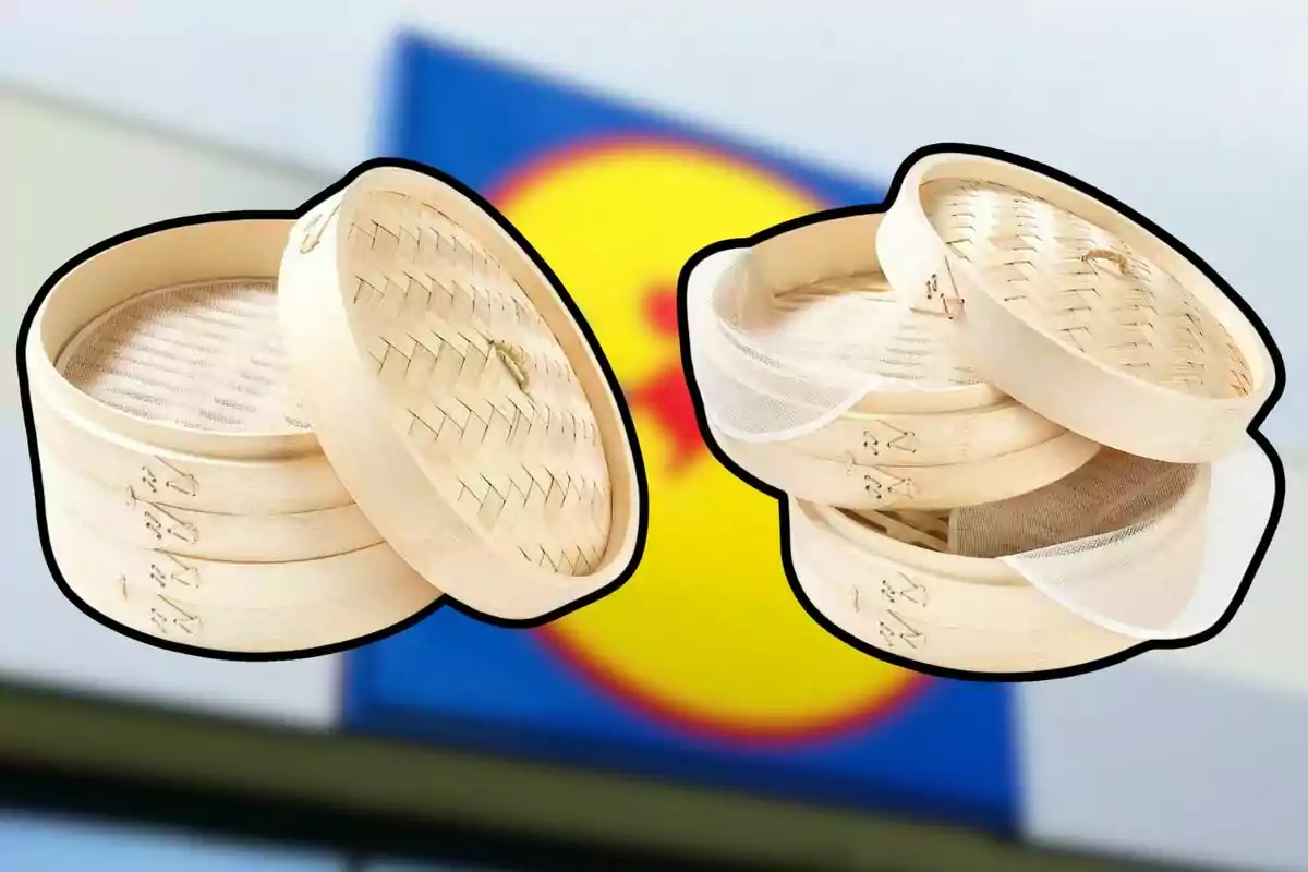 Cestas de vapor de bambú apiladas con un fondo borroso de un logotipo colorido. Cestas de vapor de bambú apiladas con un fondo borroso de un logotipo colorido.