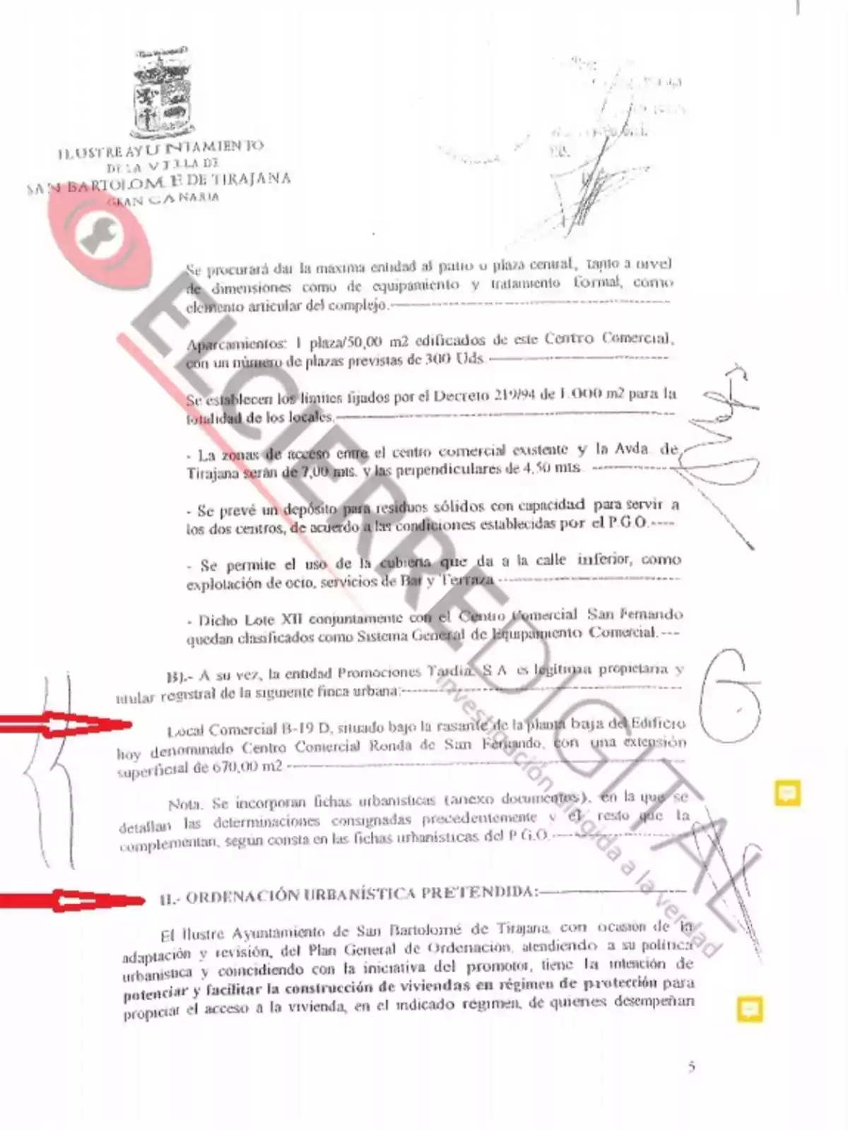 Documento del Ayuntamiento de San Bartolomé de Tirajana, Gran Canaria, que detalla la planificación urbanística de un centro comercial. Se menciona la creación de un patio o plaza central, estacionamientos, límites de locales, zonas de acceso, depósito de residuos sólidos y la clasificación del Lote XII. También se incluye información sobre la entidad propietaria y la ordenación urbanística pretendida.