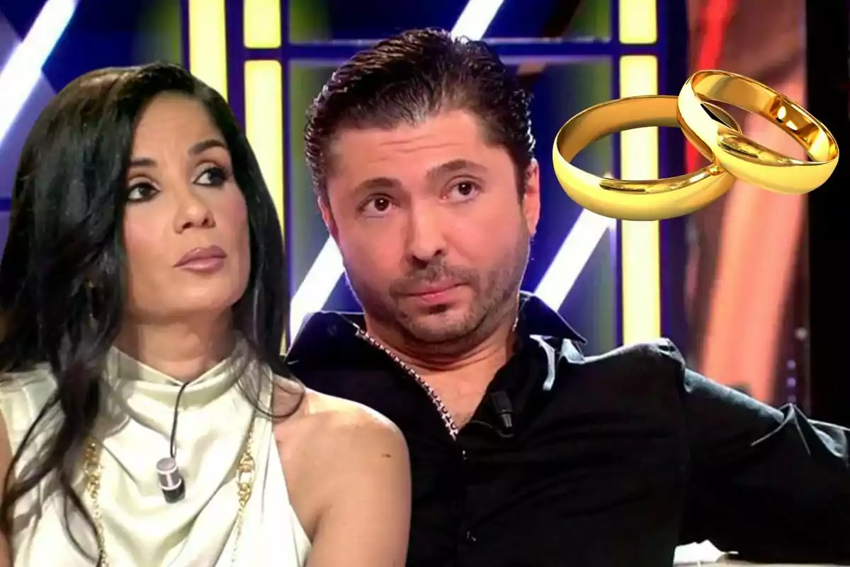 Ana Herminia y Ángel Cristo sentados en un set de televisión con dos anillos dorados superpuestos en la esquina superior derecha.