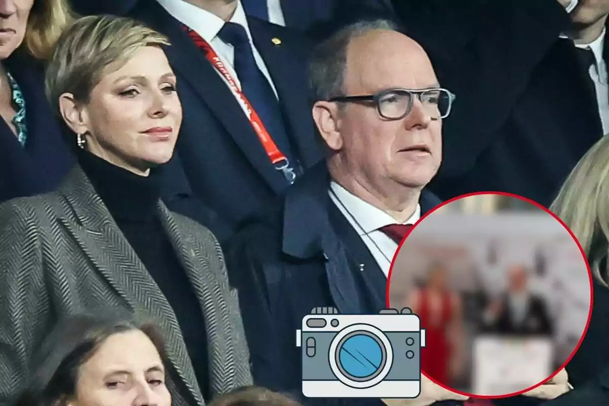 Charlene y Alberto de Mónaco observando un evento con una imagen borrosa en un círculo rojo en la esquina inferior derecha.
