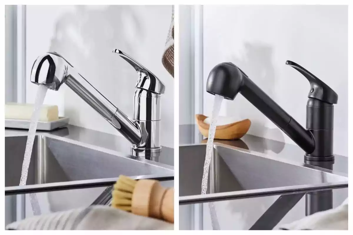 Dos grifos de cocina de Lidl, uno cromado y otro negro, ambos con agua corriendo en fregaderos de acero inoxidable. Dos grifos de cocina de Lidl, uno cromado y otro negro, ambos con agua corriendo en fregaderos de acero inoxidable.