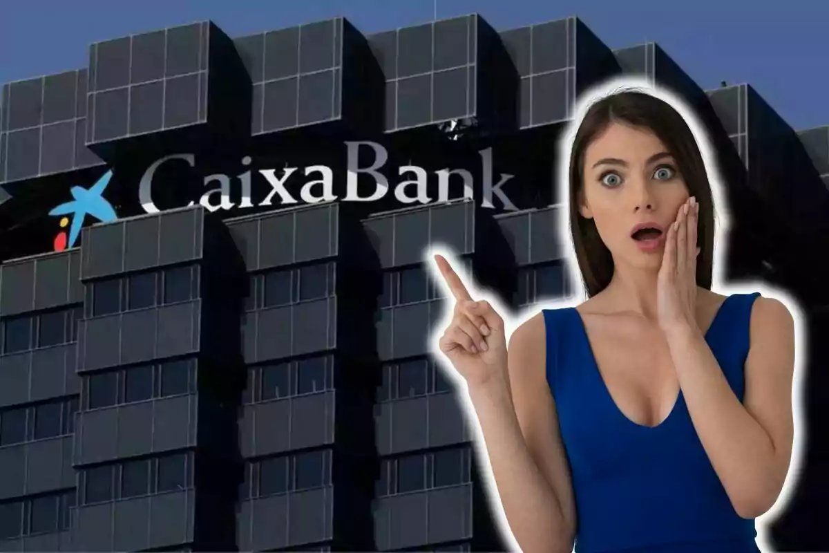 Mujer sorprendida señalando un edificio de CaixaBank.