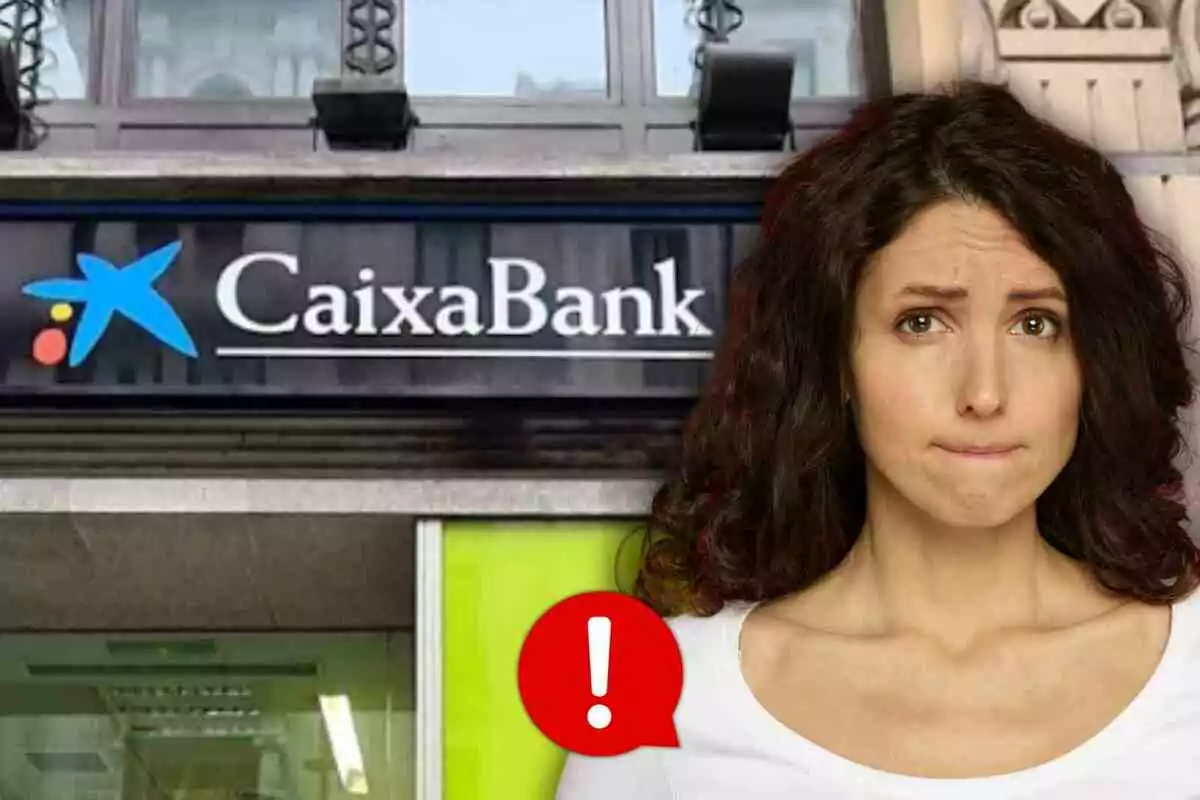 Una mujer con expresión preocupada frente a un letrero de CaixaBank con un icono de advertencia en rojo.