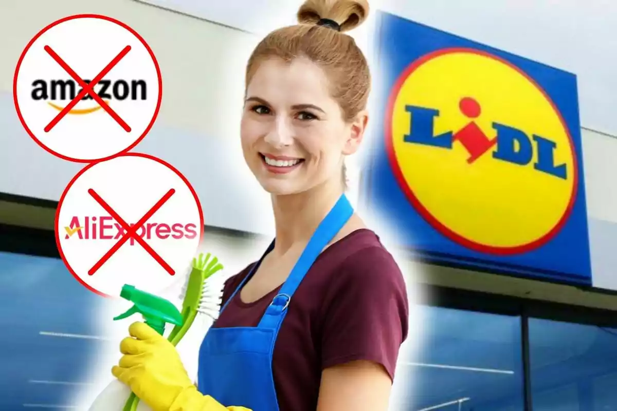 Una persona sonriente con delantal azul y guantes amarillos sostiene productos de limpieza frente a un cartel de Lidl, con logotipos de Amazon y AliExpress tachados.