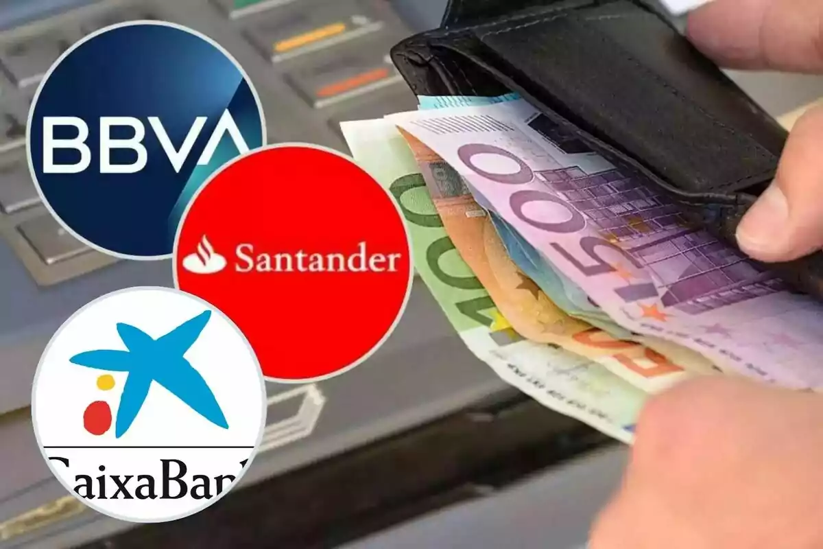 Una mano sosteniendo una billetera con billetes de euro frente a un cajero automático, con los logotipos de BBVA, Santander y CaixaBank superpuestos.