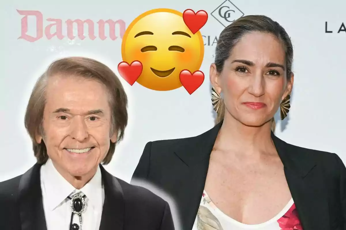 Raphael y Alejandra Martos posan juntas en un evento, con un emoji sonriente y corazones superpuesto en la imagen.