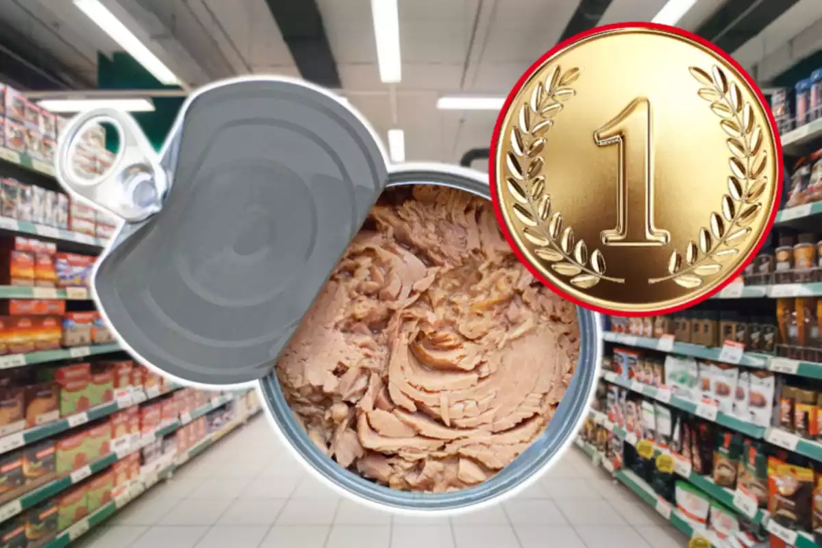 Montaje con el pasillo de un supermercado de fondo, una lata de atún en el centro y un círculo con una medalla de primer premio