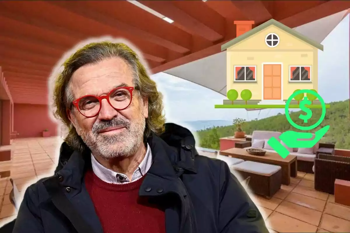 Pepe Navarro con gafas rojas frente a una terraza con un ícono de casa y símbolo de dinero.