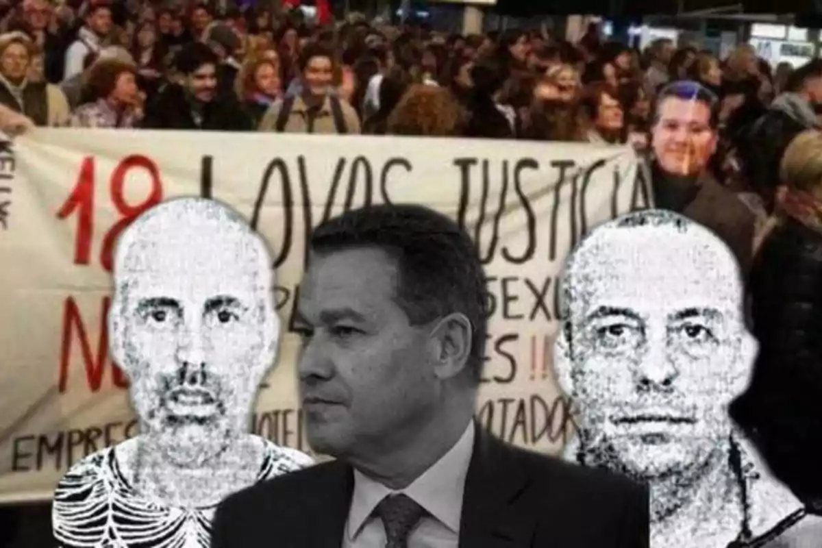 Una multitud sostiene una pancarta que exige justicia, mientras tres rostros, dos de ellos dibujados y uno en blanco y negro, se superponen en primer plano.