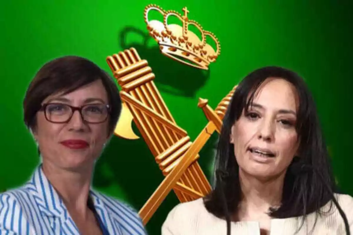 Dos mujeres posan frente a un fondo verde con el emblema de la Guardia Civil.