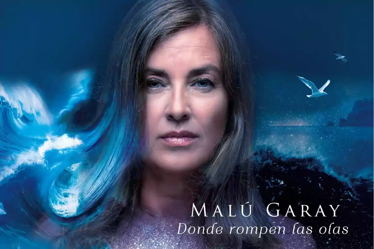 Portada de un álbum con el rostro de una mujer superpuesto sobre un fondo de olas y gaviotas volando.