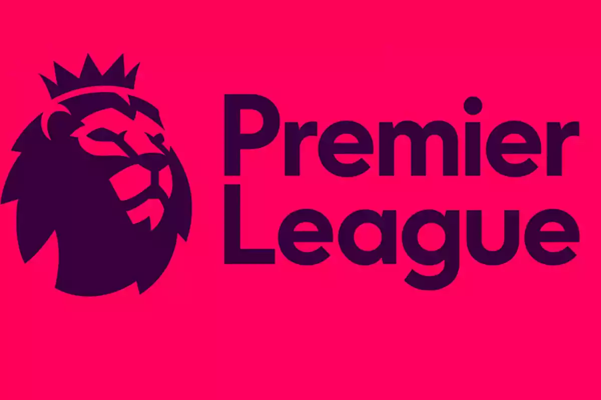 Logotipo de la Premier League con un fondo rosa y un león estilizado.