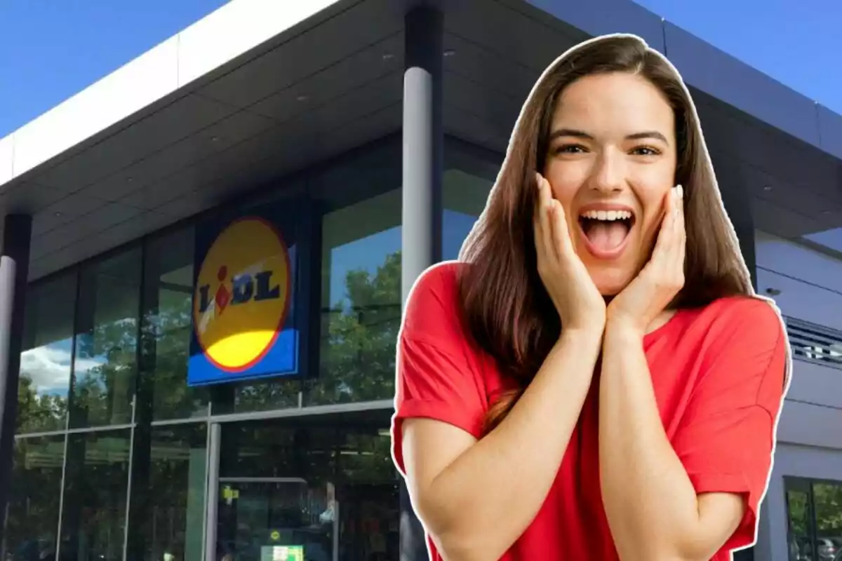 Mujer emocionada frente a una tienda Lidl.