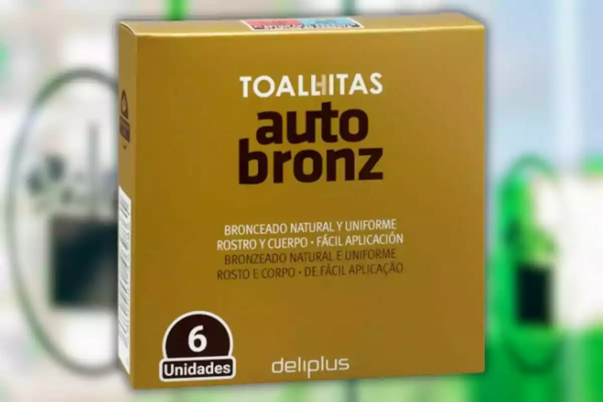 Caja de toallitas autobronceadoras de la marca Deliplus con 6 unidades para un bronceado natural y uniforme en rostro y cuerpo. Caja de toallitas autobronceadoras de la marca Deliplus con 6 unidades para un bronceado natural y uniforme en rostro y cuerpo.
