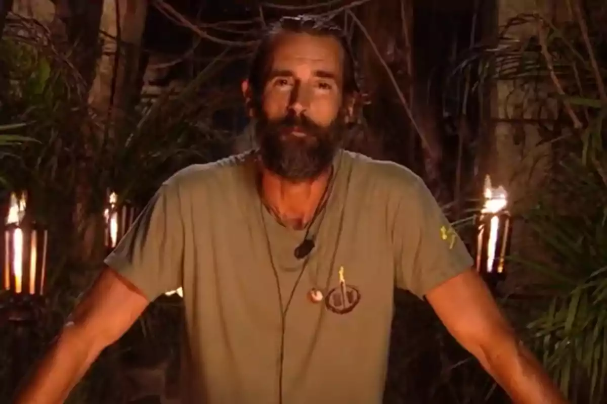 Álex Adrover en 'Supervivientes' Álex Adrover en 'Supervivientes'