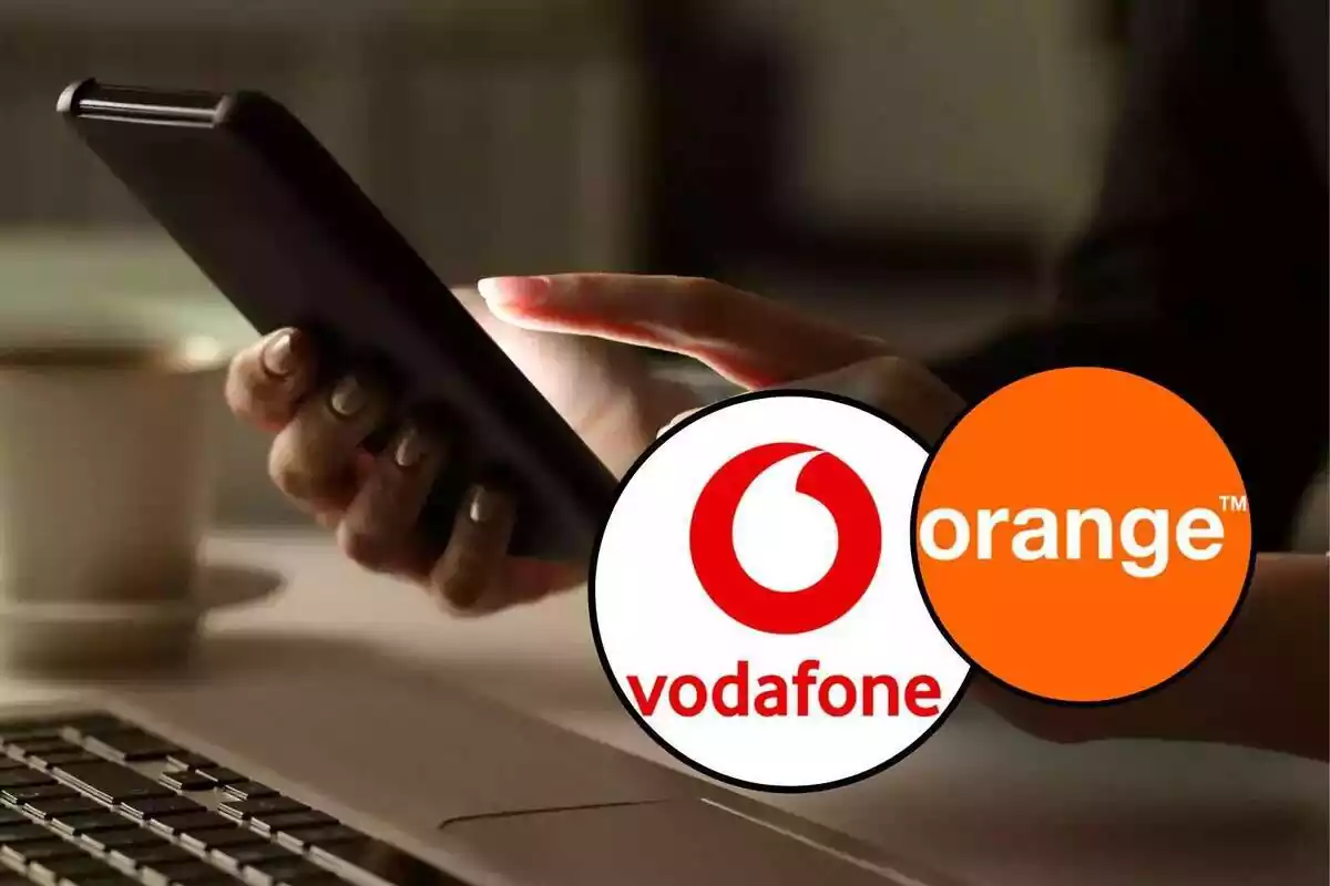 Montaje con los logos de Vodafone y Orange y de fondo una persona usando un móvil