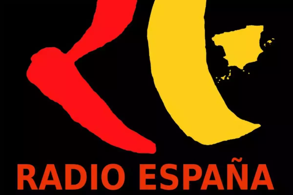 Logotipo de Radio España con letras rojas y un diseño abstracto en rojo y amarillo sobre un fondo negro.