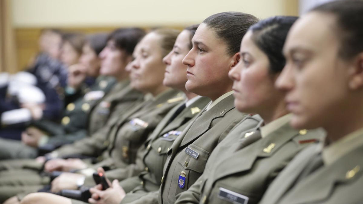 mujeres_militares