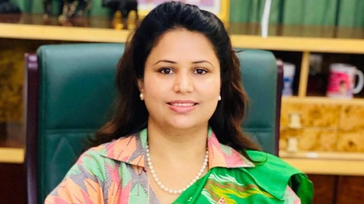 embajadora-Nepal