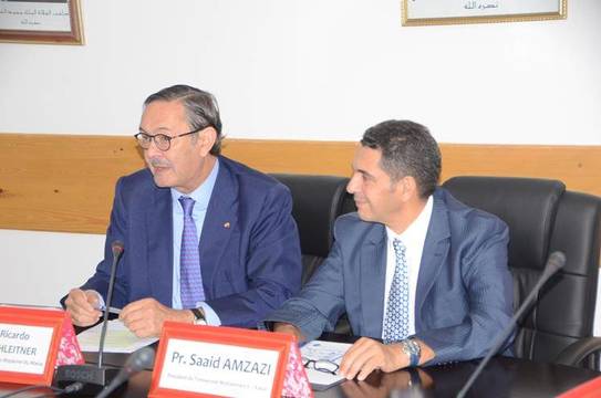 El embajador de España en Marruecos junto al ministro de educación de Marruecos (2016)