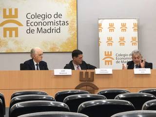 El grave problema del proteccionismo alerta al Colegio de Economistas de Madrid